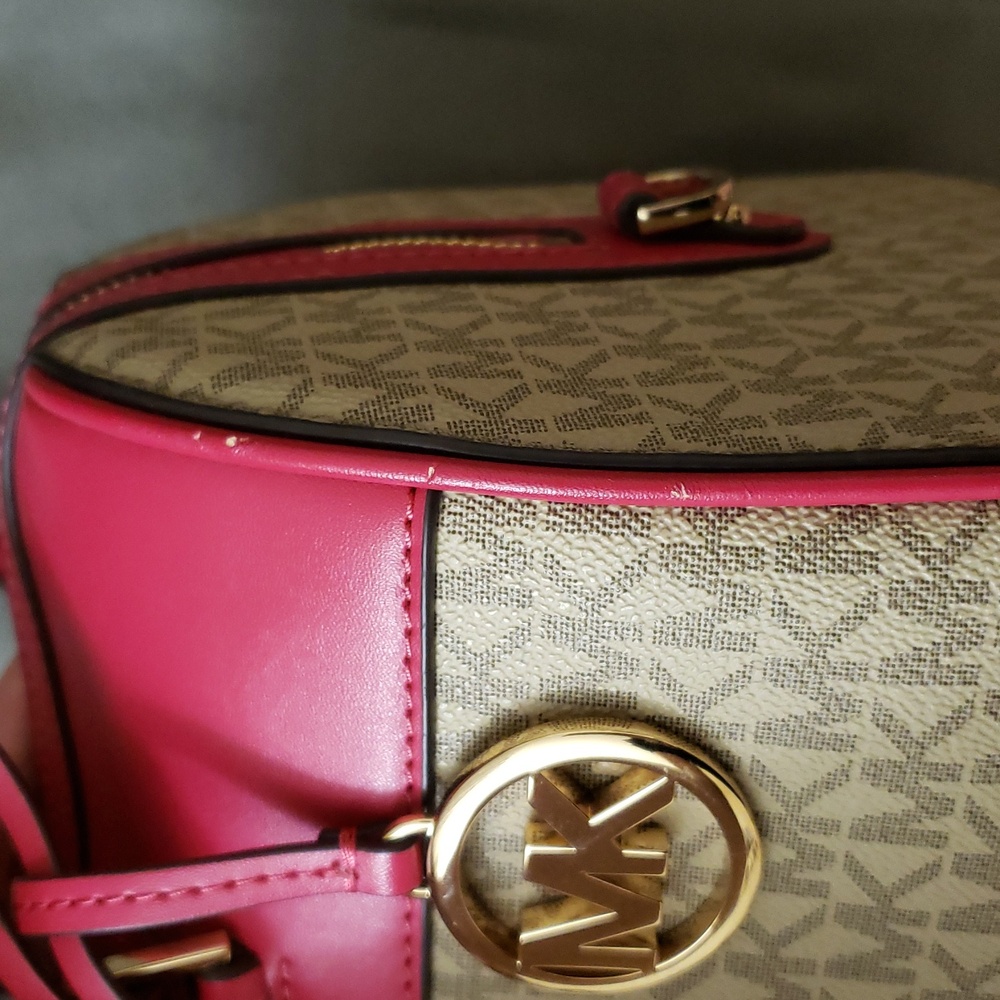 Michael Kors Fuchsia and Beige Satchel - Picture 14 of 14